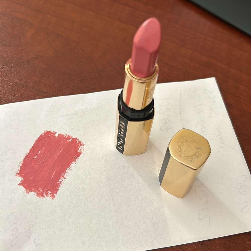 Limited editon  Bobbi Brown Pink Cloud 311 luxe lipstick